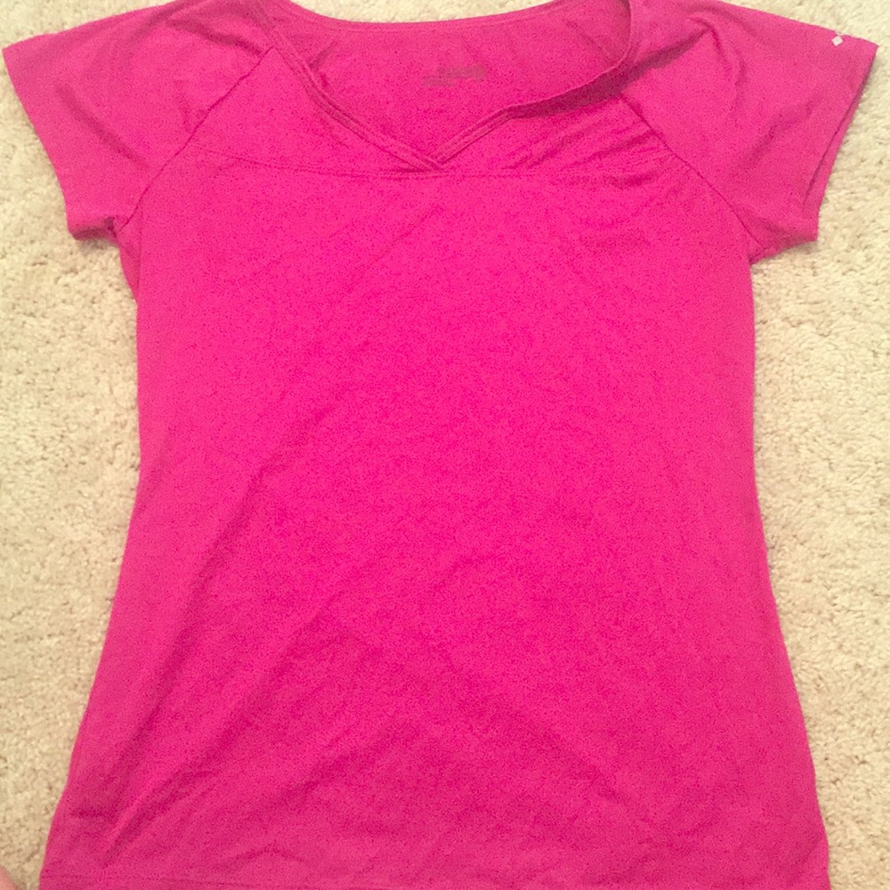 Columbia workout tee